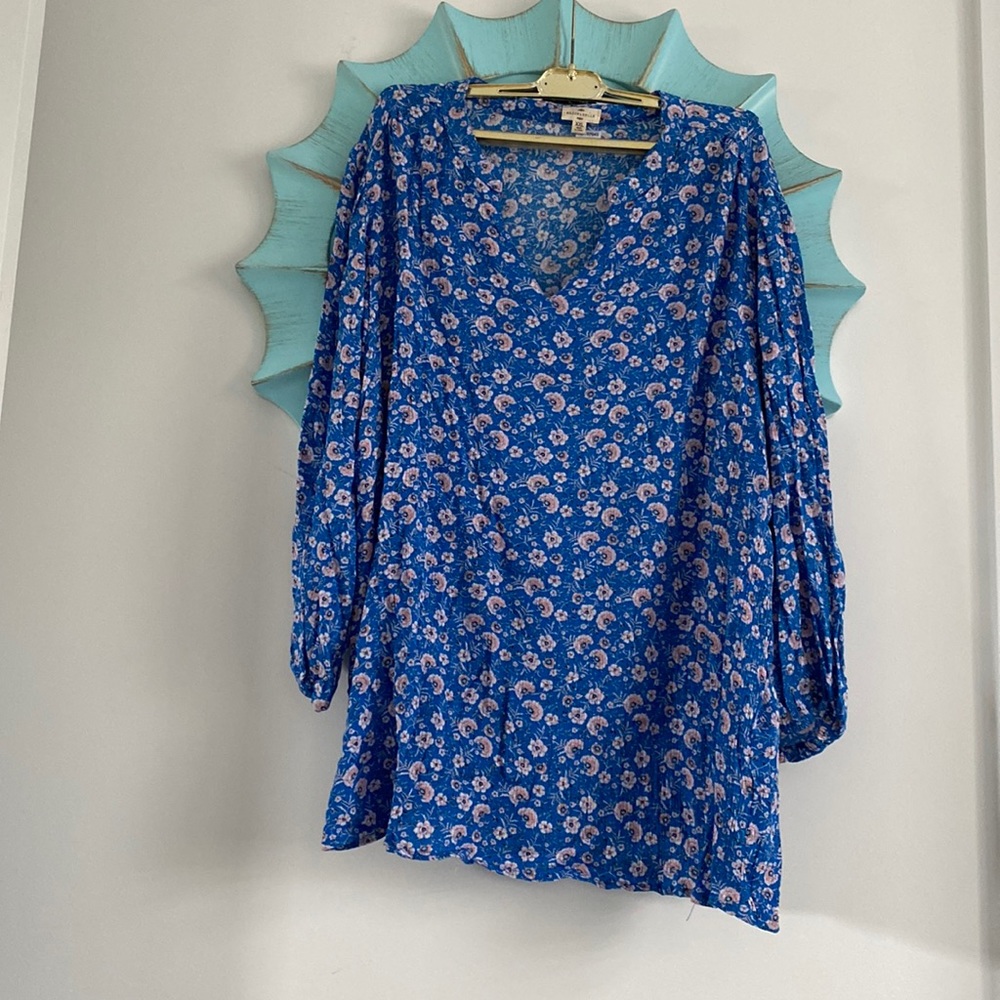 Blue Floral V-Neck Long-Sleeve Blouse